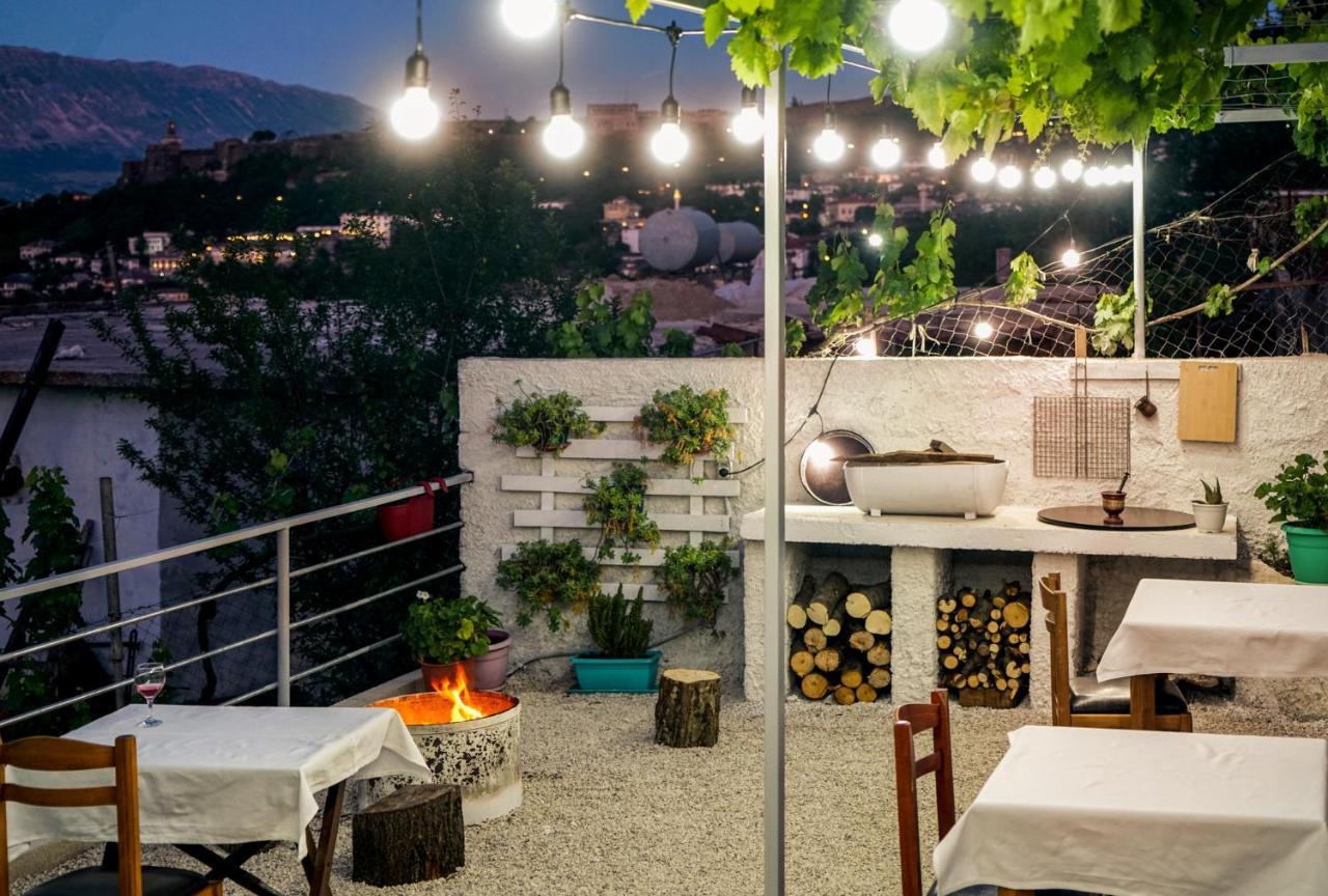 Patio Rooms Gjirokastër מראה חיצוני תמונה