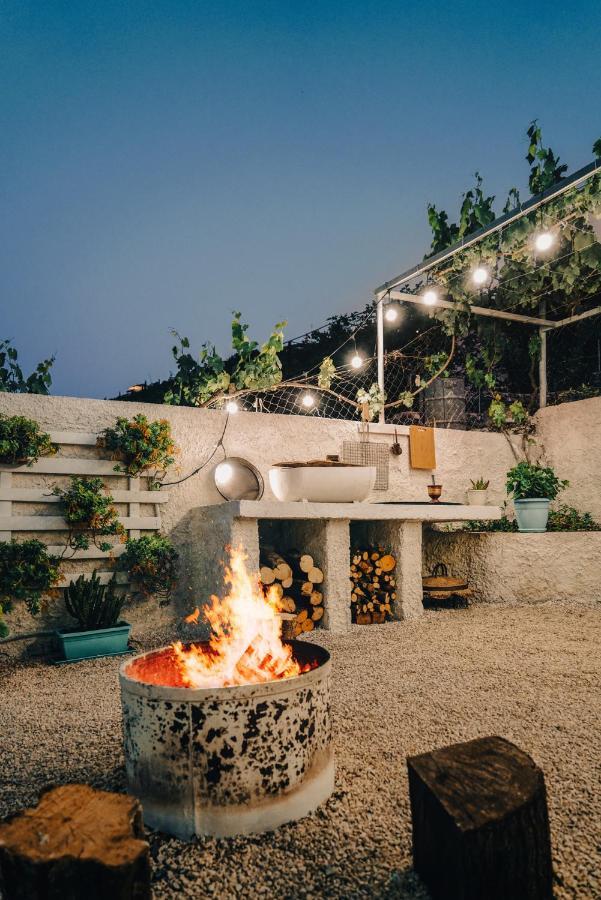 Patio Rooms Gjirokastër מראה חיצוני תמונה