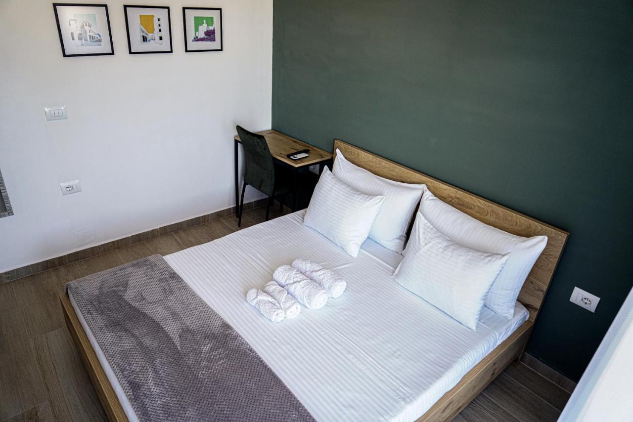 Patio Rooms Gjirokastër מראה חיצוני תמונה