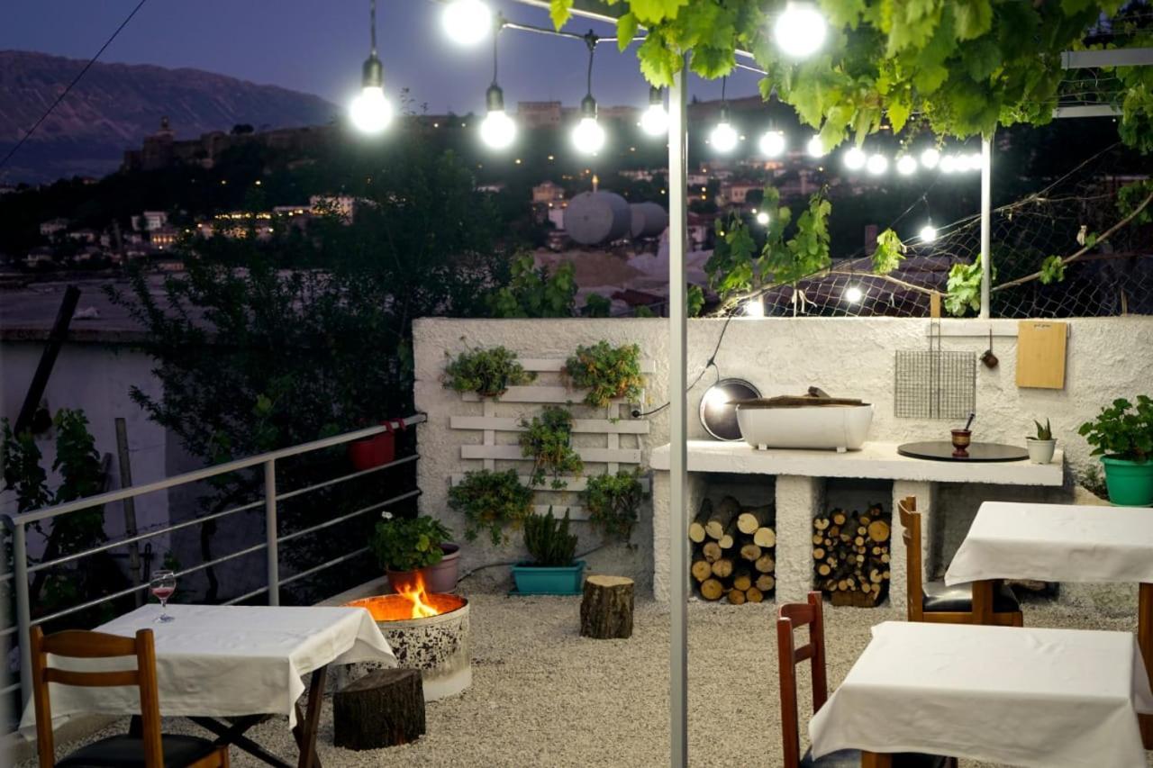 Patio Rooms Gjirokastër מראה חיצוני תמונה